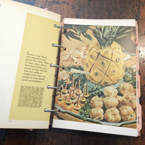 Vintage 1953 Better Homes & Gardens New Cookbook 5-Ring Binder Trad Traditional - Picture 6 of 6